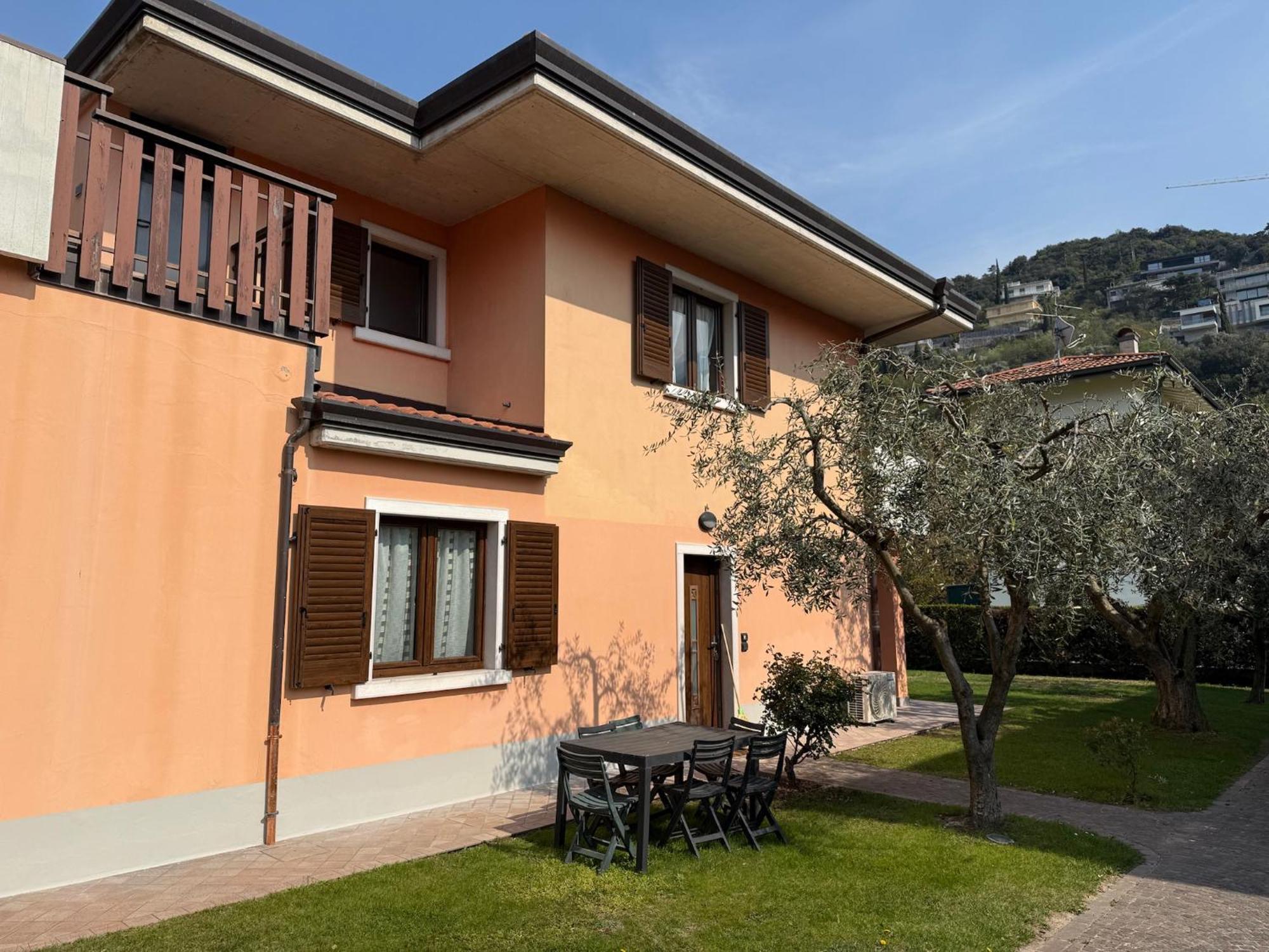 Casa Martinelli Apartment Torbole Sul Garda Exterior foto
