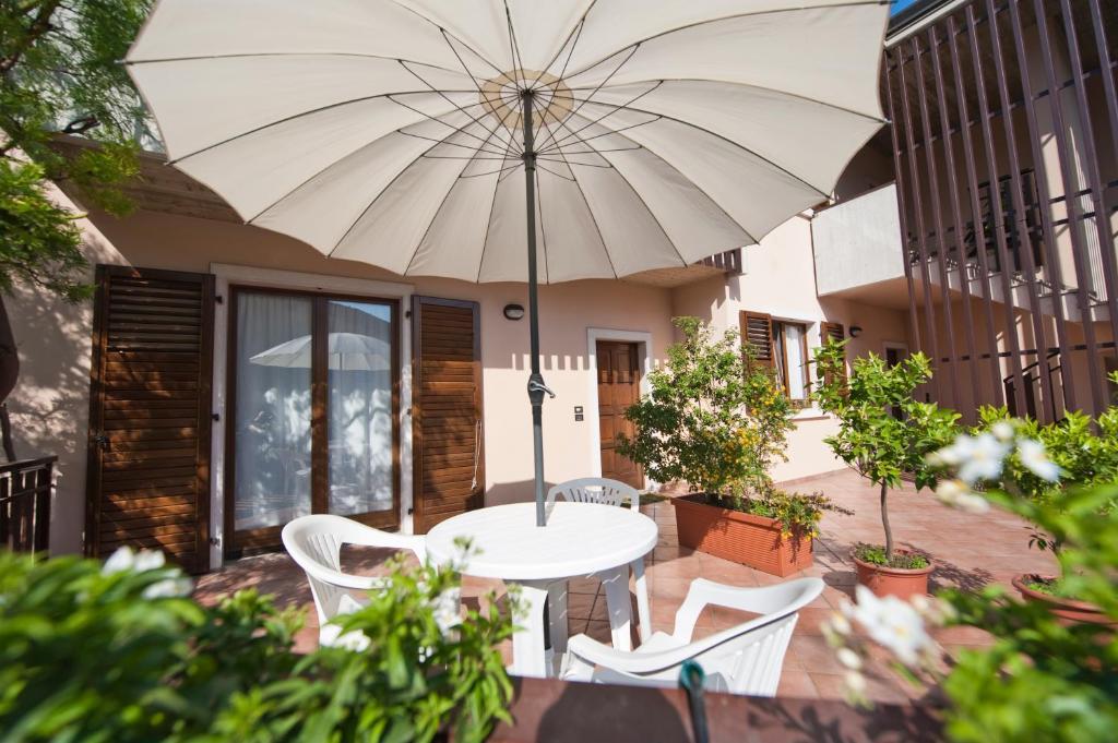 Casa Martinelli Apartment Torbole Sul Garda Exterior foto